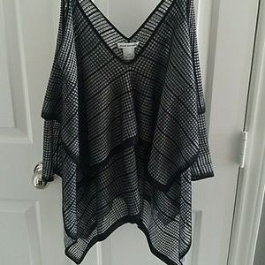 Sheer grey and black Club Monaco butterfly tank- L